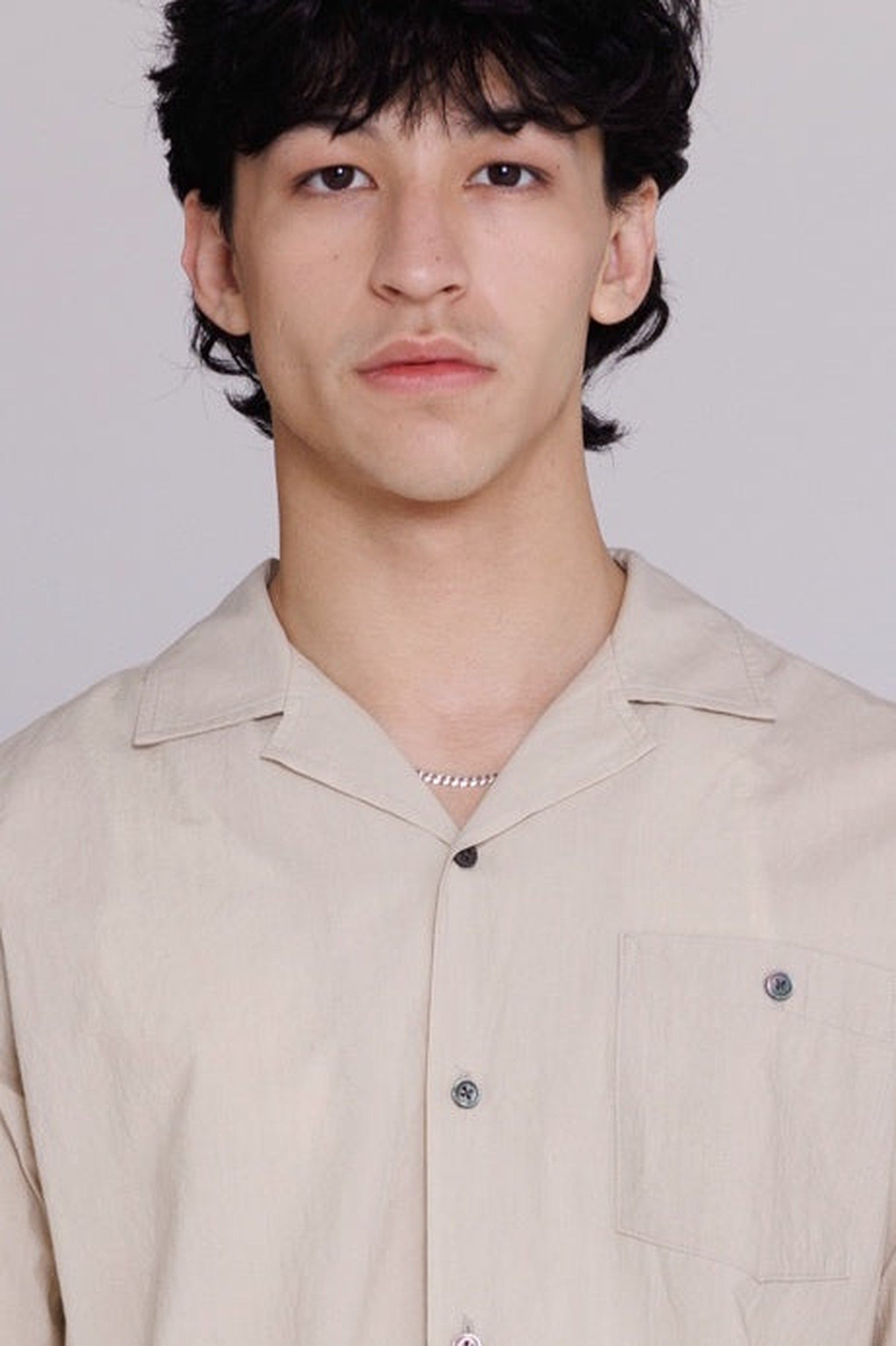 “Reinaldo” Convertible-Collar Shirt in Natural Khaki