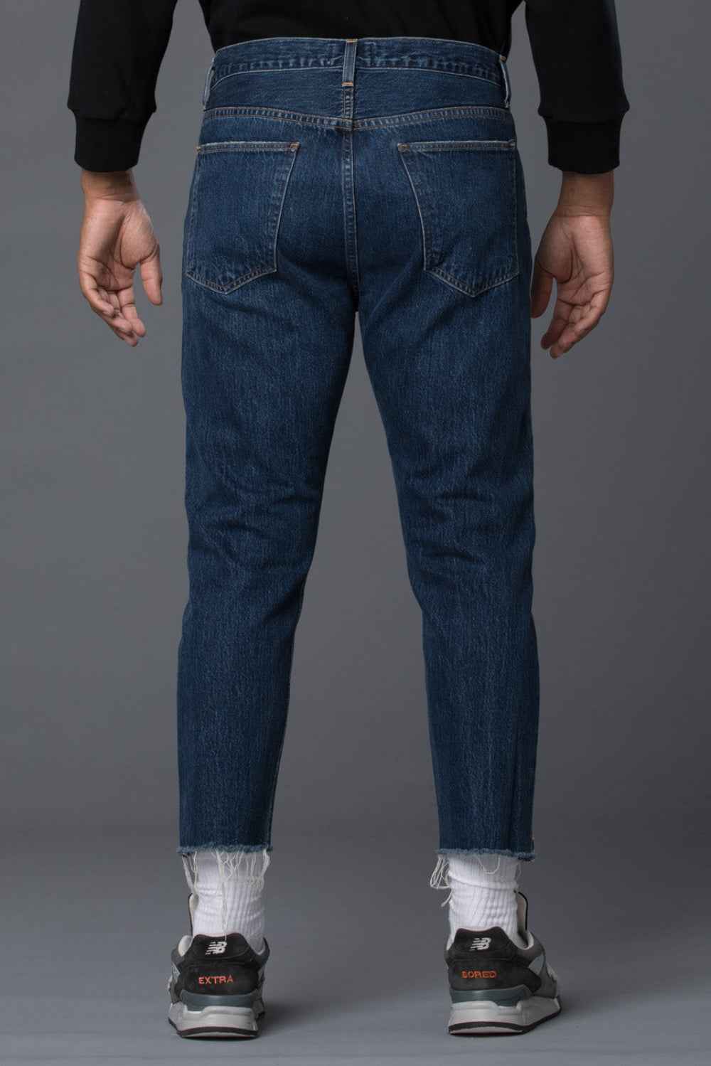 AGOLDE Cut Off Tapered Hero Jean in Desolate