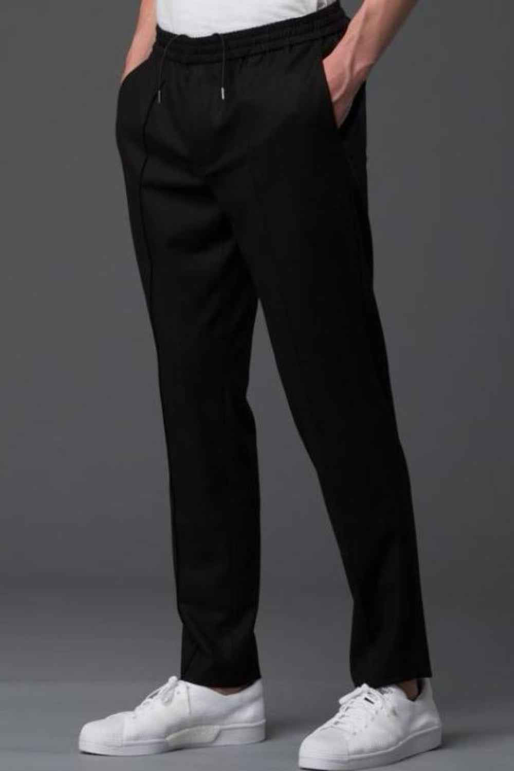 Deveaux New York Elasticated Pintuck Trouser