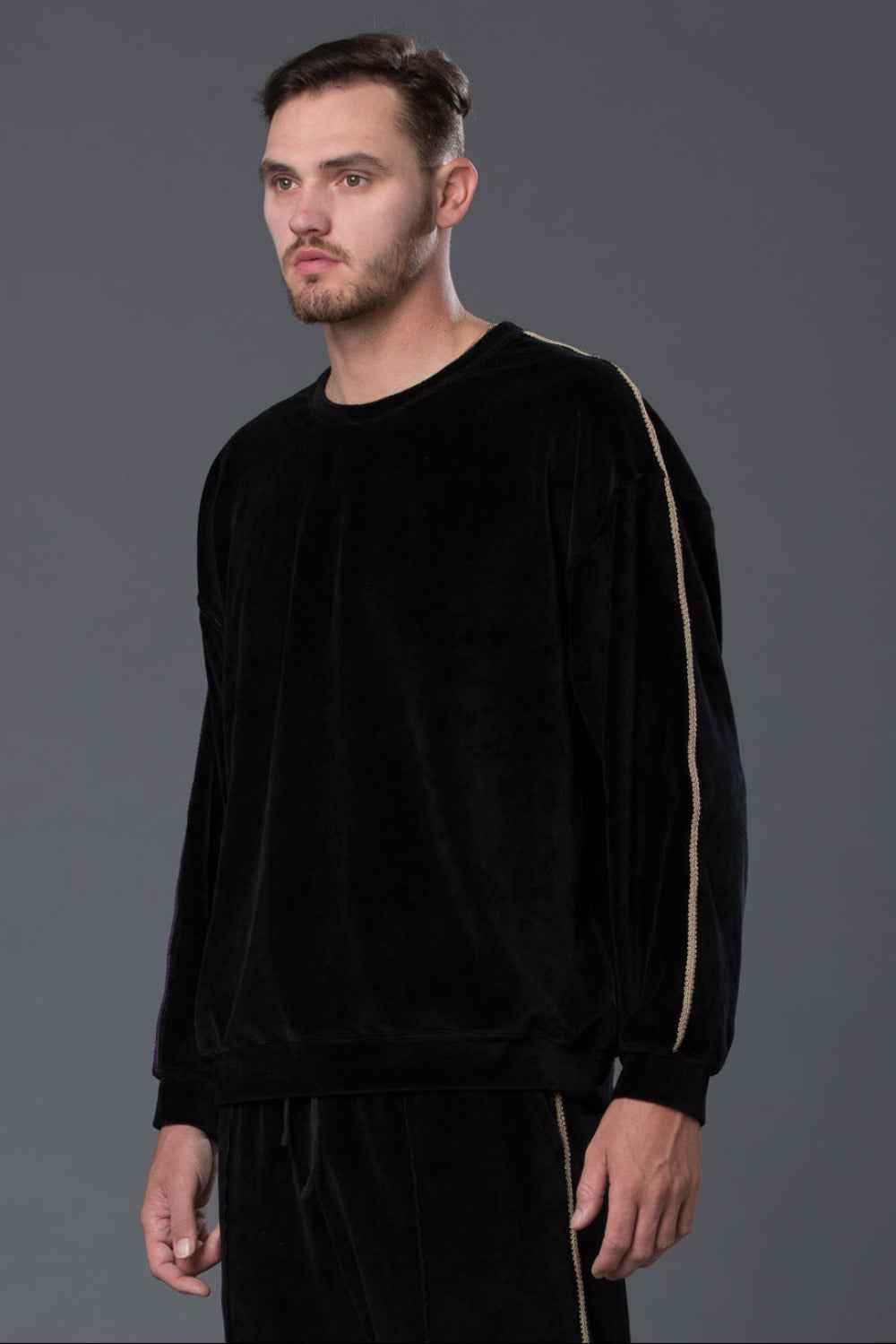 S.K Manor Hill Braided Velour Crewneck Sweatshirt